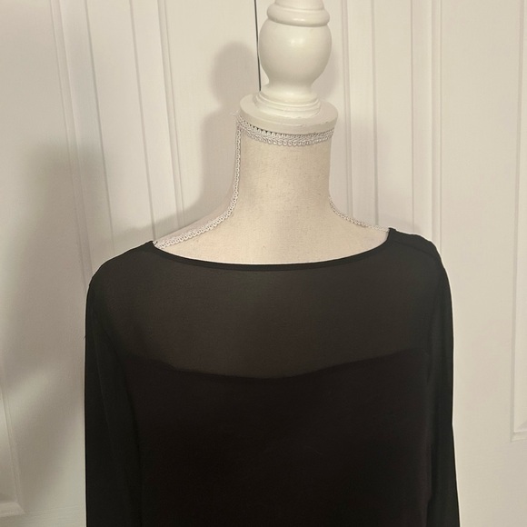 Black Women's Blouse, Top and Front Arms in Mesh, Size Large - Picture 2 of 3